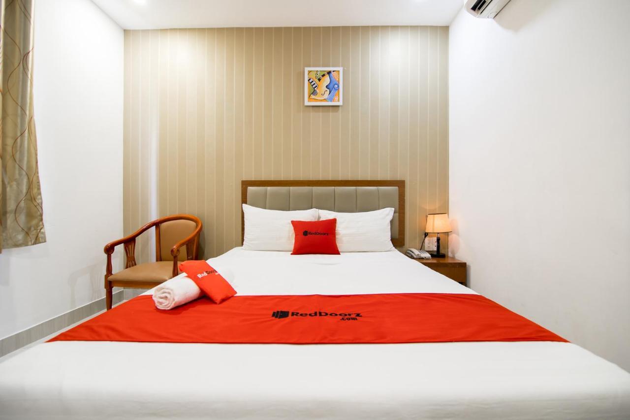 Reddoorz Plus @ Trung Son Residence Хошимин Екстериор снимка